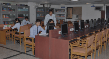 Army Institute of Management and Technology Greater Noida hostel photo 3